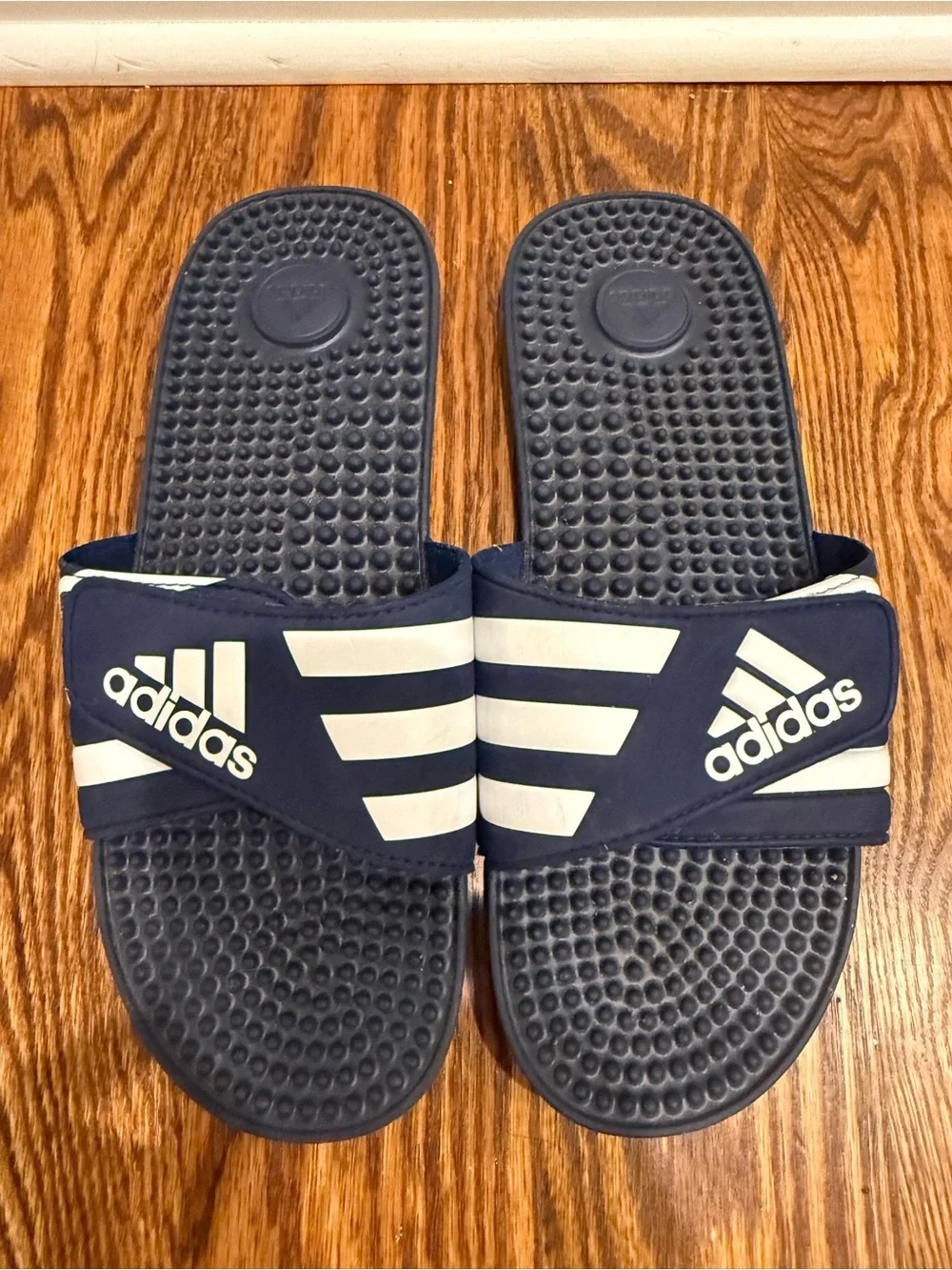 adidas men adissage